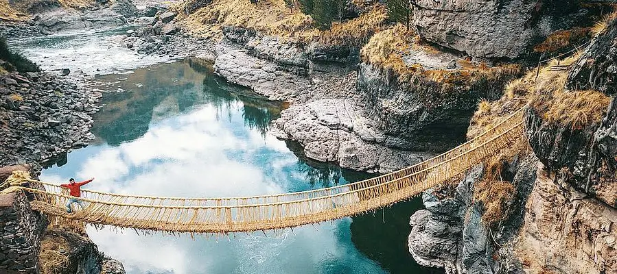 Tour 4 lagos + Puente Inca Q'eswachaka